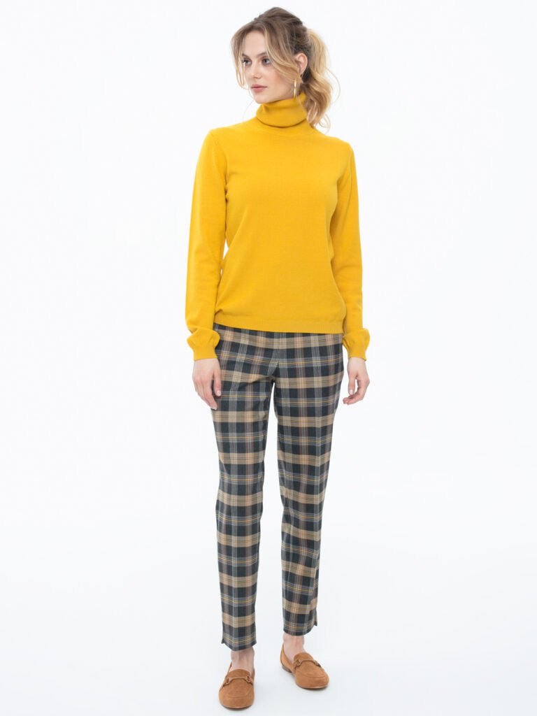 Turtleneck Grand yellow